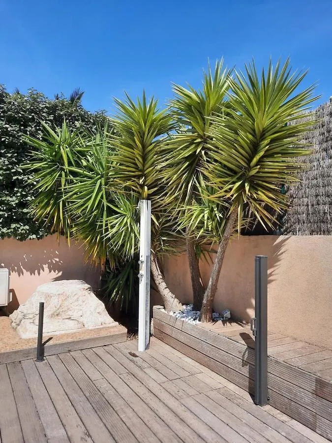 Villa Madysan St Aygulf, Piscine Privee Chauffee, Jardin, 900M De La Mer 圣艾格夫