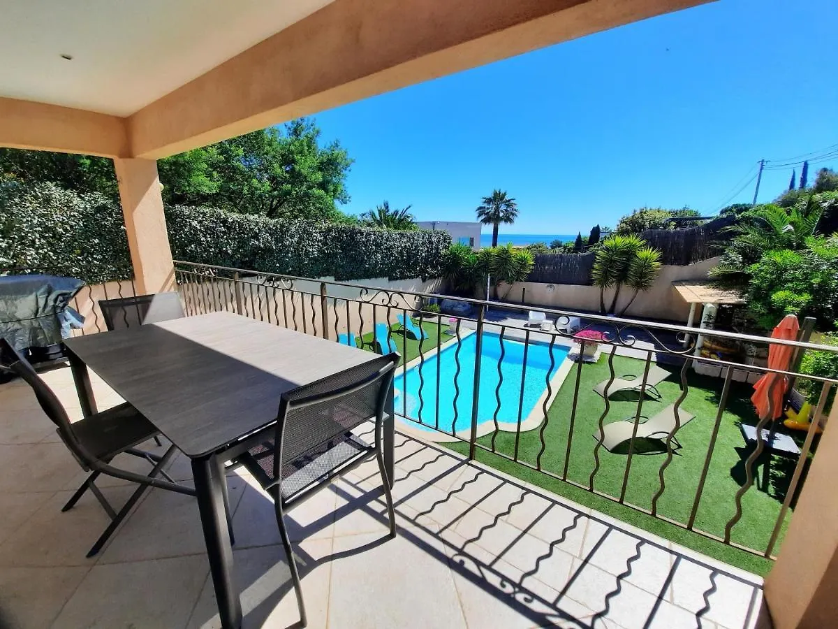 Villa Madysan St Aygulf, Piscine Privee Chauffee, Jardin, 900M De La Mer 圣艾格夫